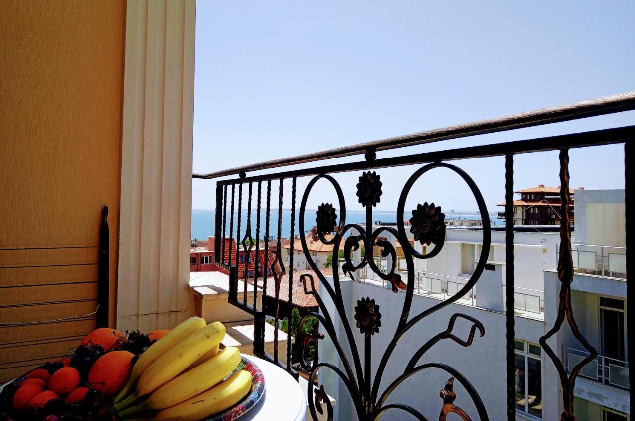 Private Apartament Sea View Sveti Vlas Apartment Bagian luar foto