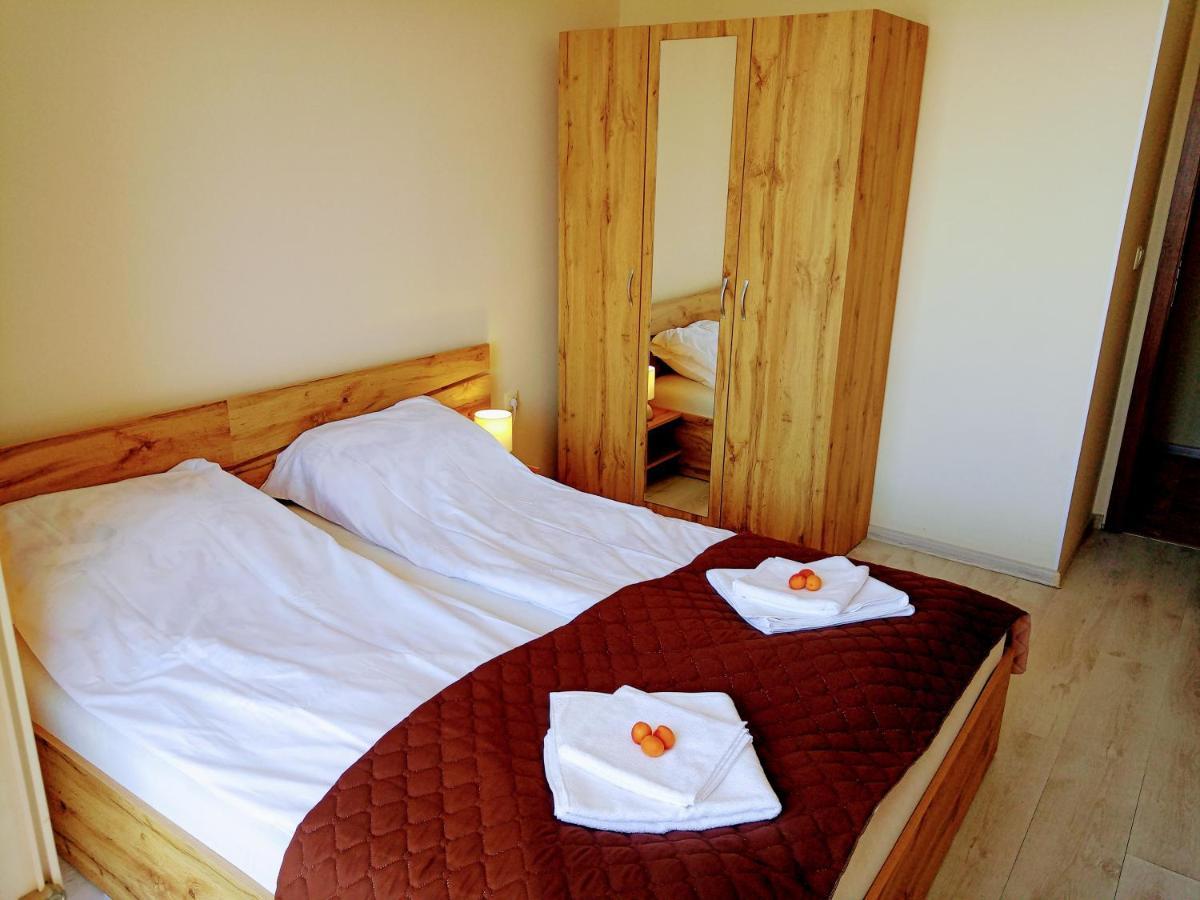 Private Apartament Sea View Sveti Vlas Apartment Bagian luar foto